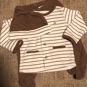 Pajama Set with matching hat